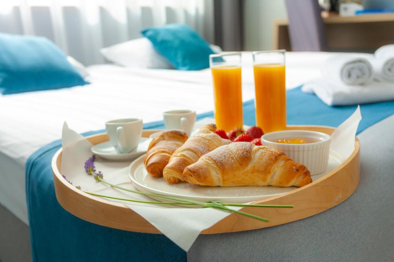 Hotel Zatoka Danzica Esterno foto